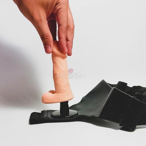 Bộ dương vật dây đeo cỡ nhỏ mềm mại kèm 2 dương vật (DC65N) 27 Cách thay đầu dương vật của bộ dương vật dây nhỏ DC65N